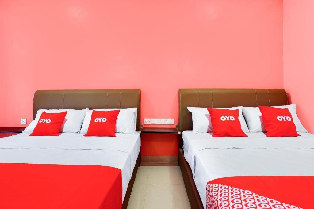 Oyo 89387 Sun Keerana Hotel Klang Dış mekan fotoğraf