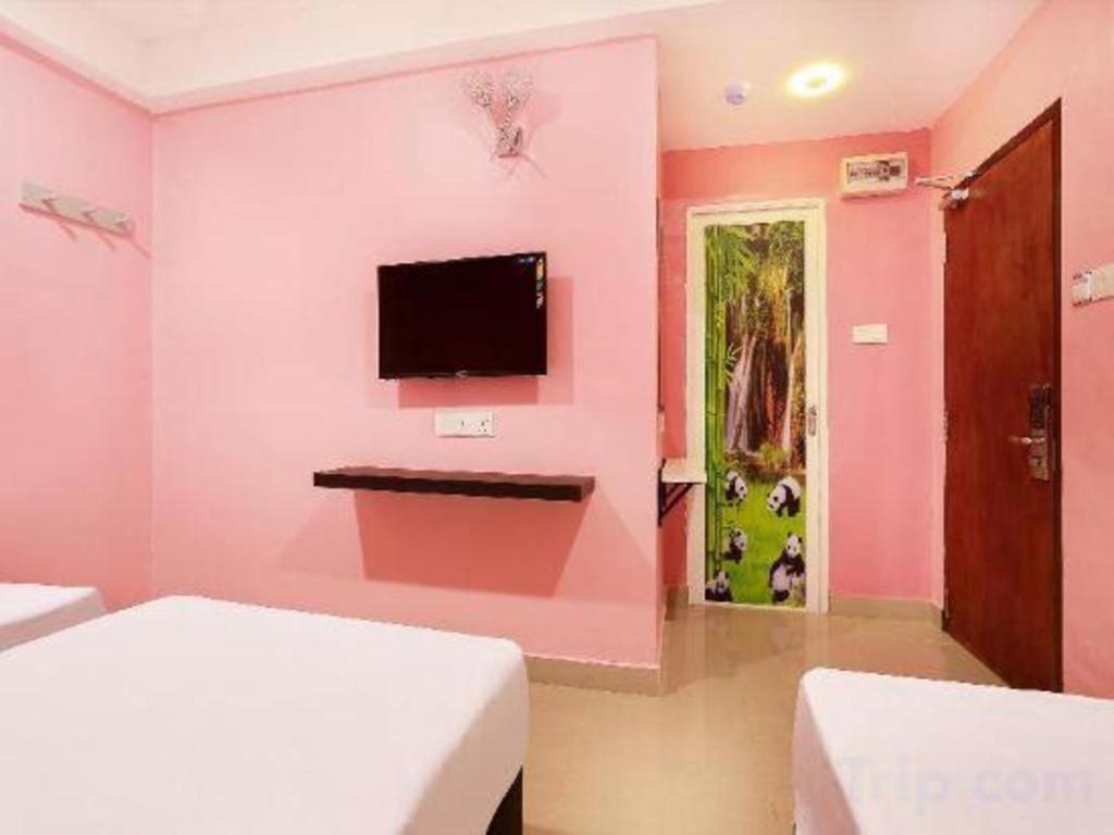 Oyo 89387 Sun Keerana Hotel Klang Dış mekan fotoğraf