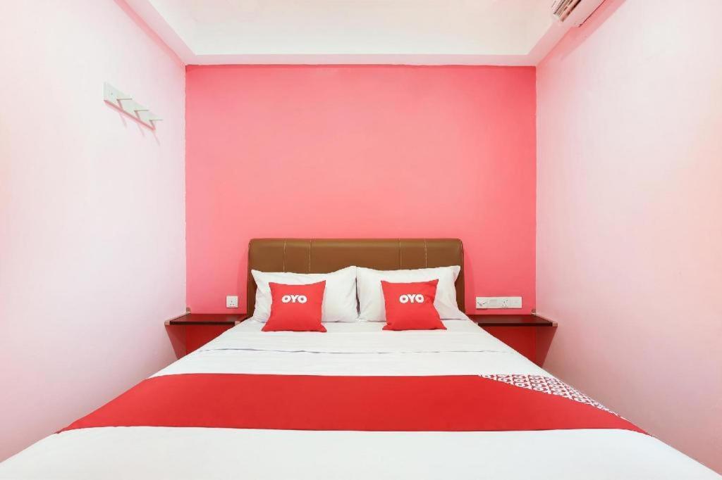Oyo 89387 Sun Keerana Hotel Klang Dış mekan fotoğraf