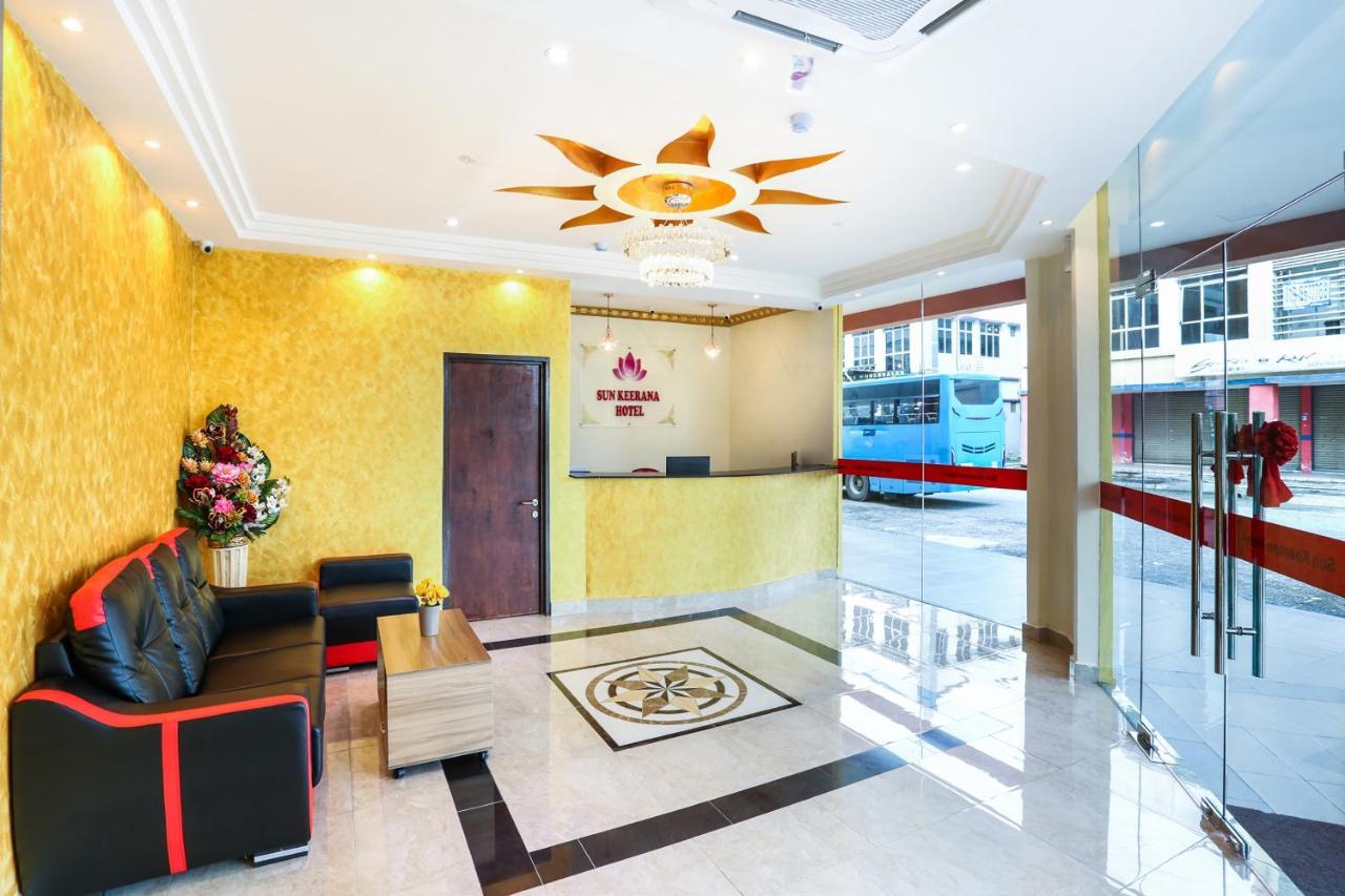 Oyo 89387 Sun Keerana Hotel Klang Dış mekan fotoğraf